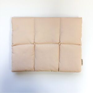 Comfyable Puffy Laptop Sleeve in Color Sand for 13 - 14 inch Mac Book